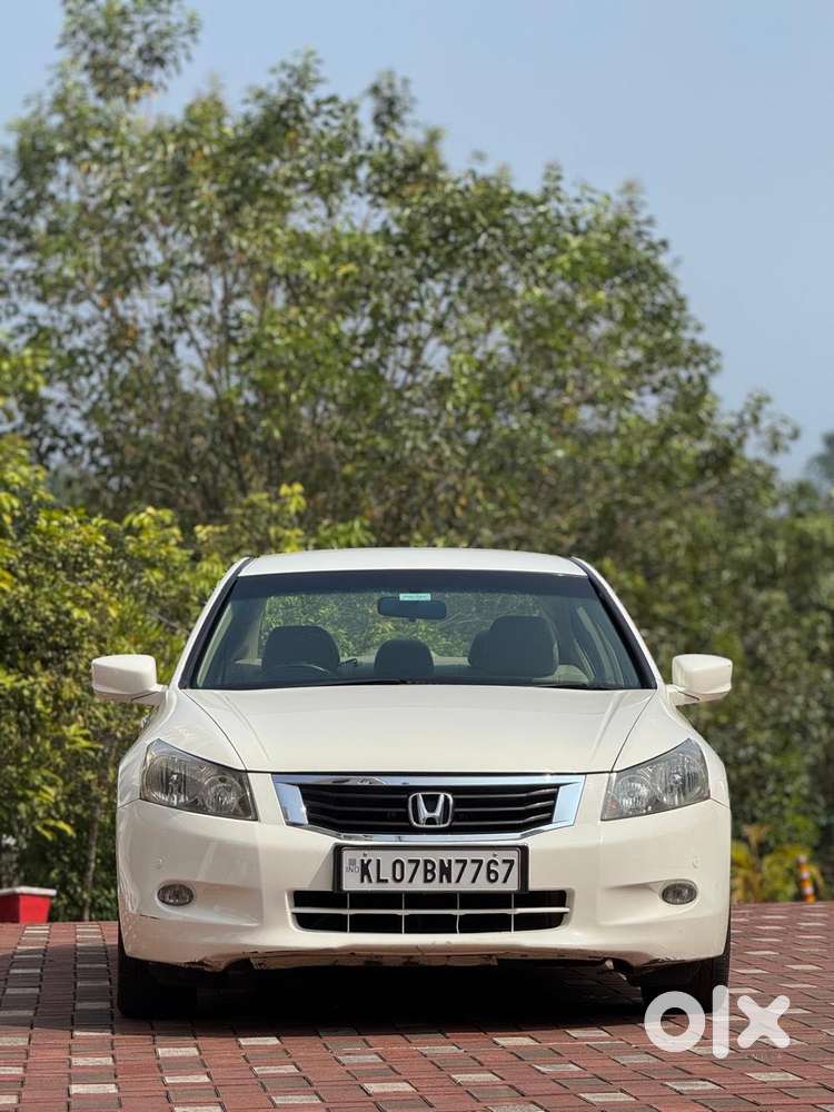 Honda Accord 2.4 Elegance Automatic, 2010, Petrol