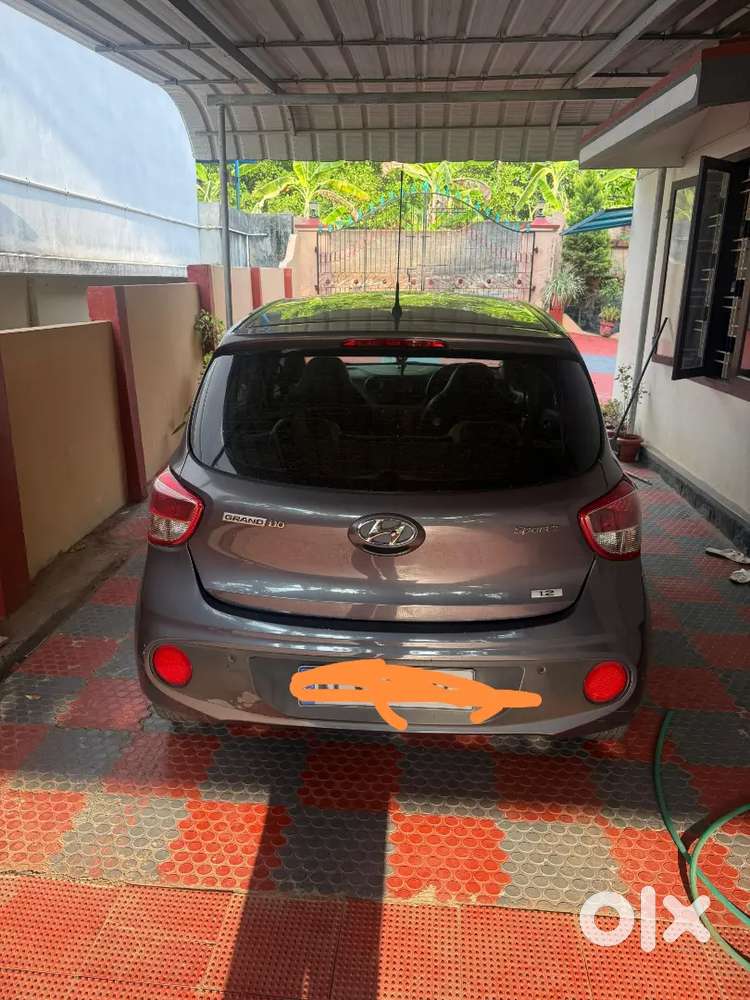 Hyundai Grand I10 2017 Petrol 81000 Km Driven
