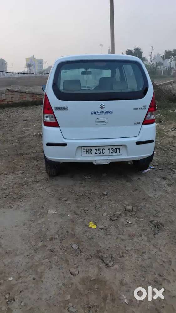 Maruti Suzuki Zen Estilo 2010