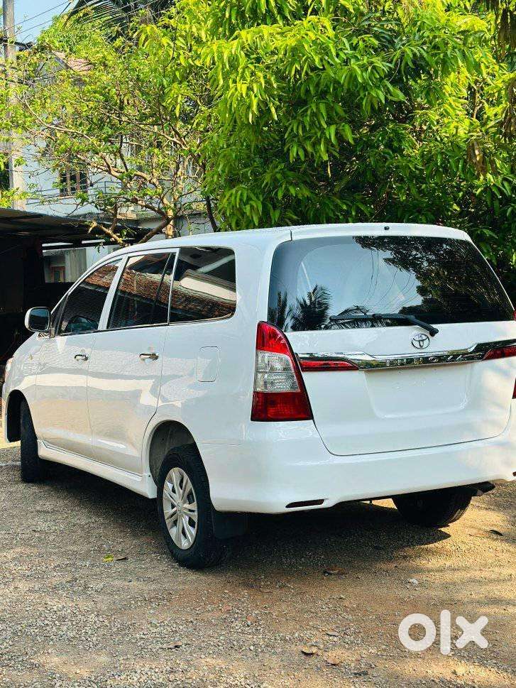 Toyota Innova 2.5 G (diesel) 7 Seater, 2016, Diesel