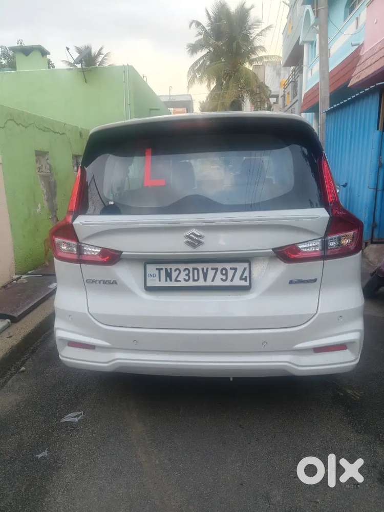 Unused Maruti Ertiga Vxi (p)2026 Only 1095 Km Drivenshowroom Condition