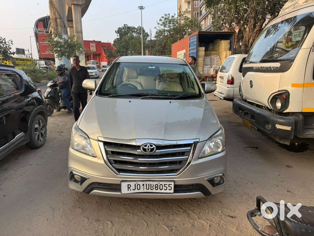 Toyota Innova Diesel 2013 Year