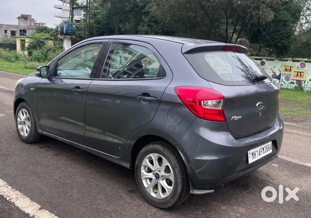 Ford Figo Titanium, 2016, Petrol