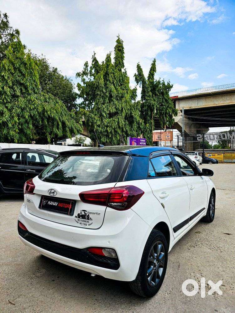 Hyundai I20 Sportz Plus, 2020, Petrol
