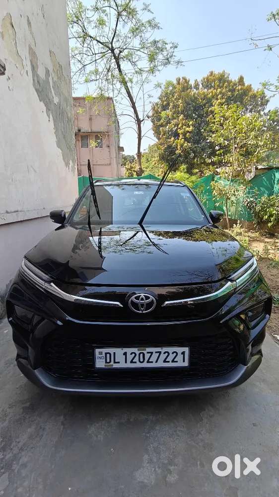 Toyota 2025 Hyryder Less Than 1 Year Company Fitted Cng