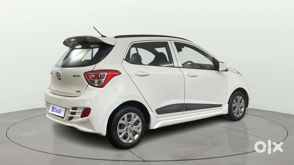 Hyundai Grand I10 Sportz 1.2 Kappa Vtvt, 2015, Petrol