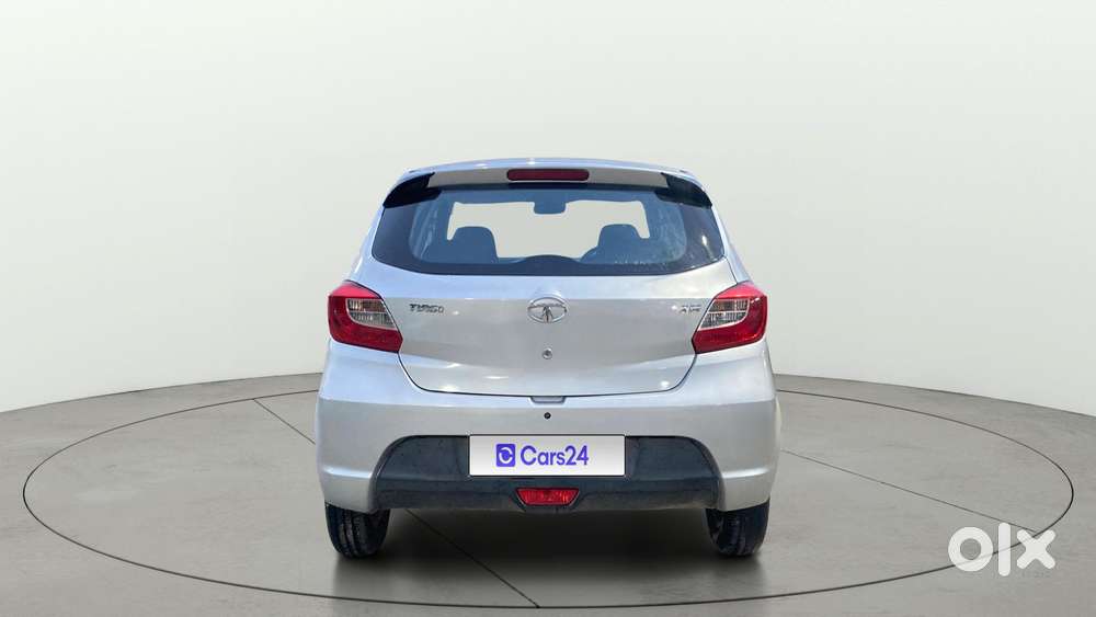 Tata Tiago 1.2 Revotron Xm, 2017, Petrol