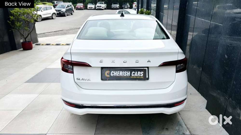 Skoda Slavia 1.0 Tsi Style At, 2022, Petrol