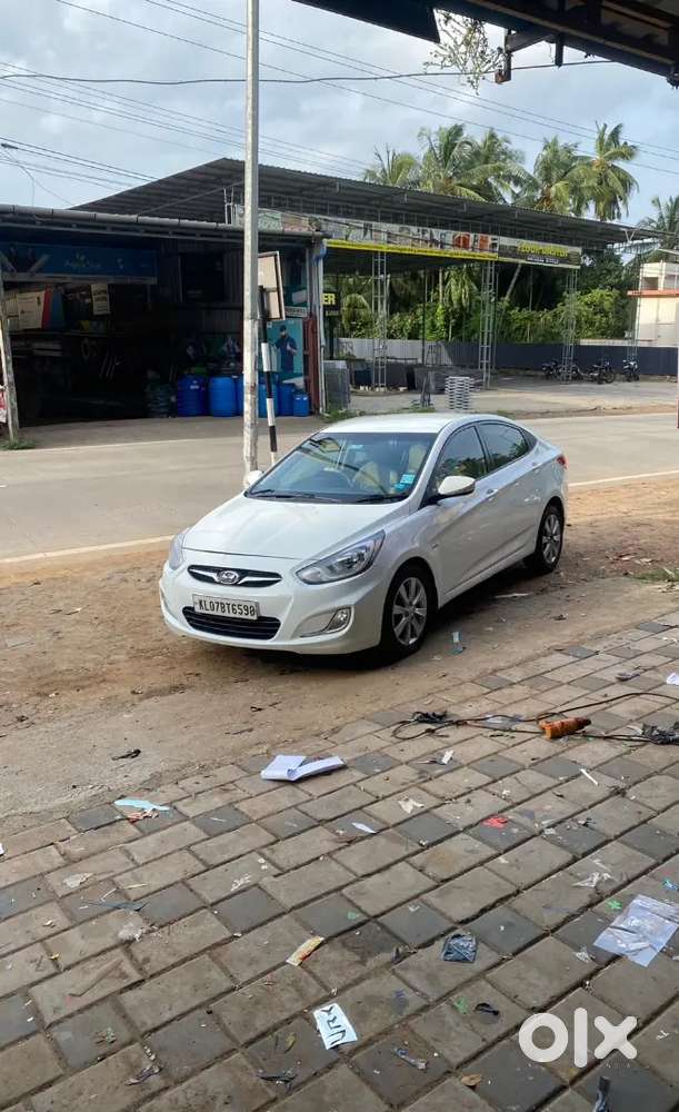 Hyundai Verna Vtvt 1.6 2012