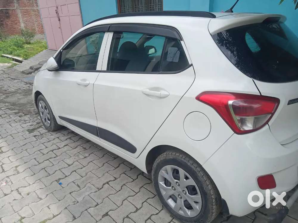 Hyundai Grand I10 Prime 2016 Sports Good Conditions New Service