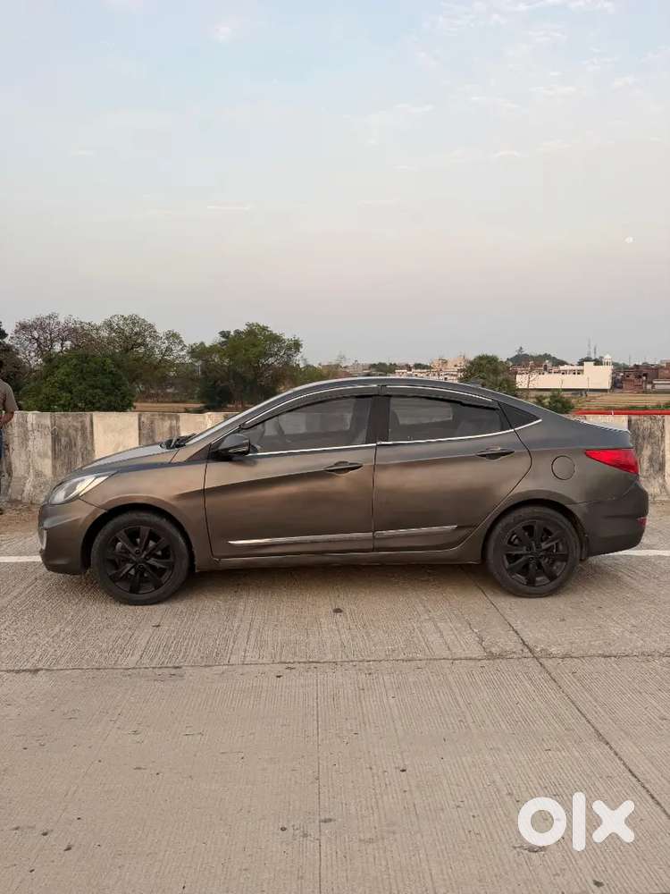 Hyundai Verna Diesel 2014 Car