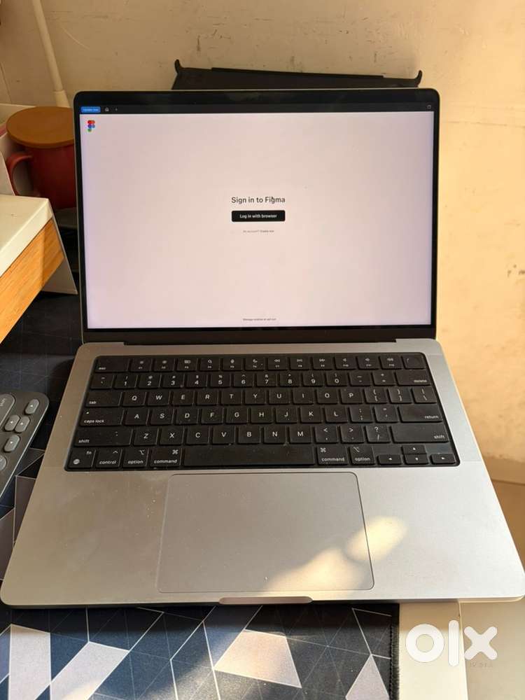 Macbook M1 Pro 8GB| 512 GB A1 Condition