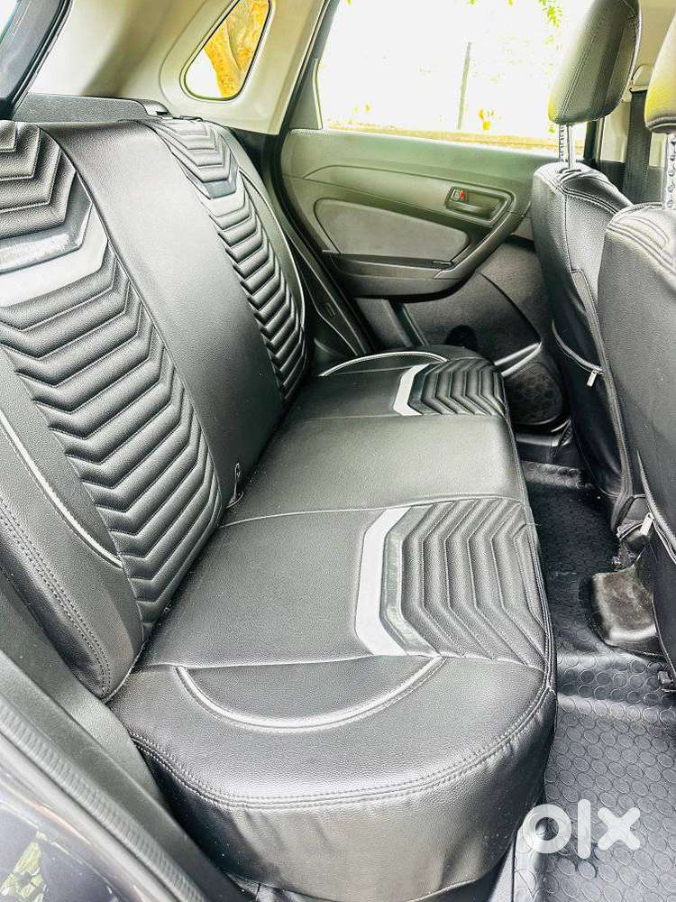 Maruti Suzuki Brezza 1.5 Lxi Smart Hybrid, 2020, Petrol