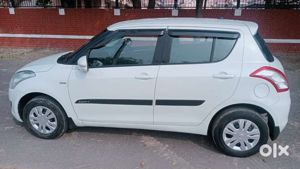 Maruti Suzuki Swift Vdi Optional, 2013, Diesel