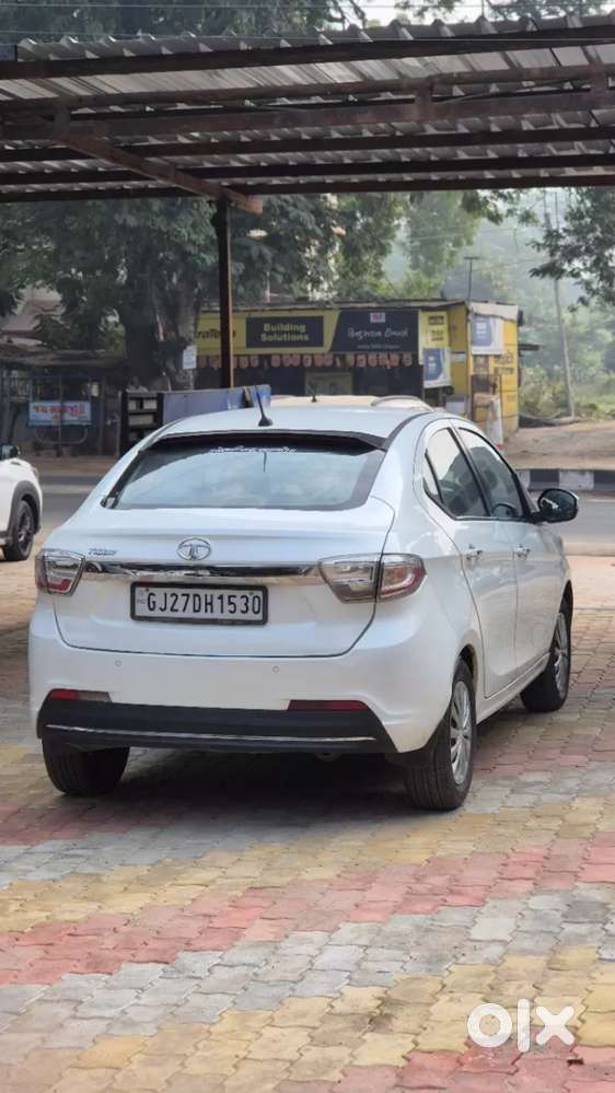 Tata Tigor Xza, 2020, Petrol