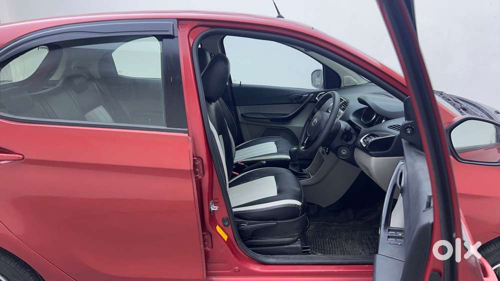 Tata Tiago 1.2 Revotron Xz Wo Alloy, 2019, Petrol