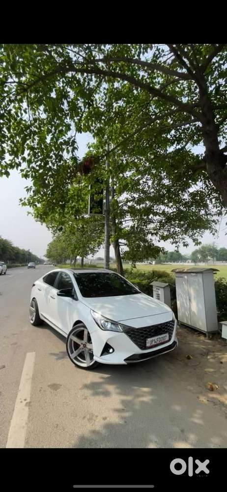 Hyundai Verna Petrol 60000 Km Driven 20 Inch Alloy Aura Music System