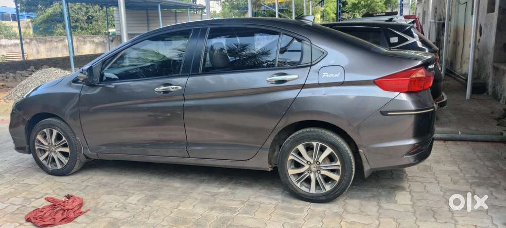 Honda City V Inspire, 2017, Petrol