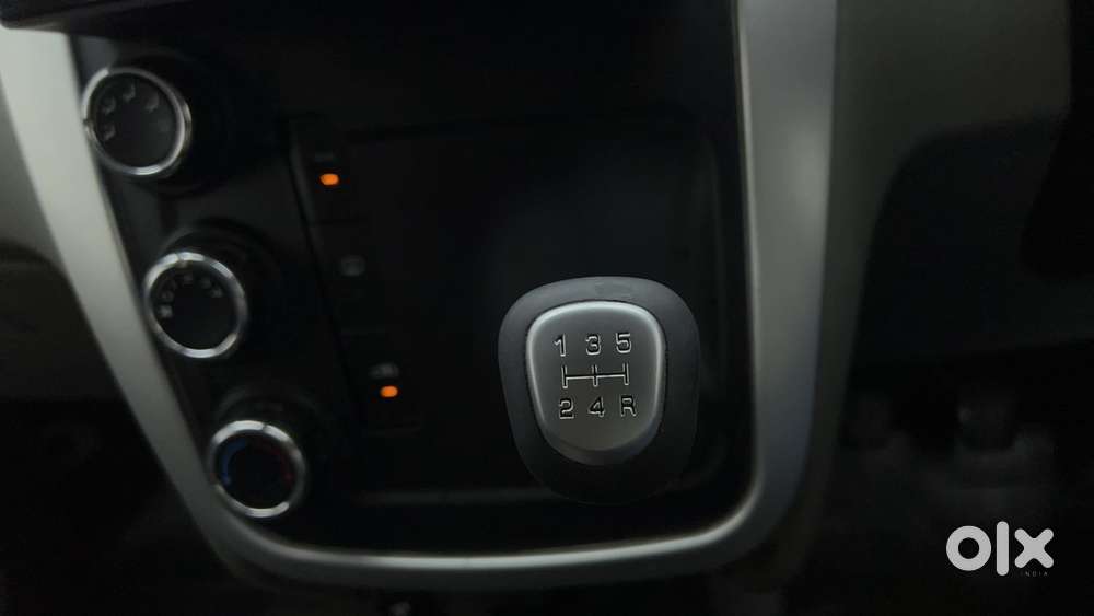 Mahindra Kuv100 Nxt 1.2 K8 Petrol 6 Str, 2016, Petrol