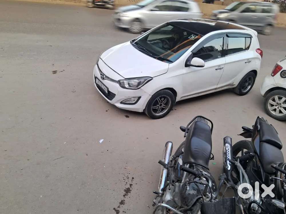 Hyundai I20 2013 Diesel 105000 Km Driven