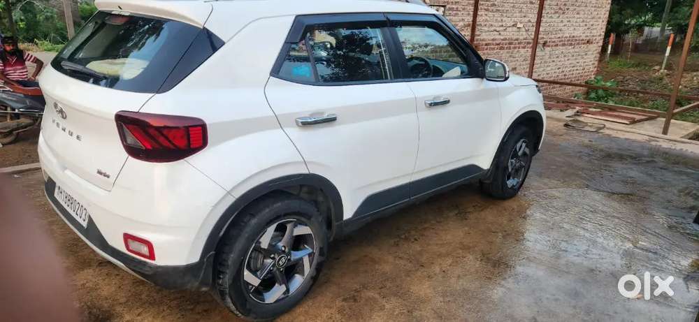 Hyundai Venue 2019 Petrol Good Condition
