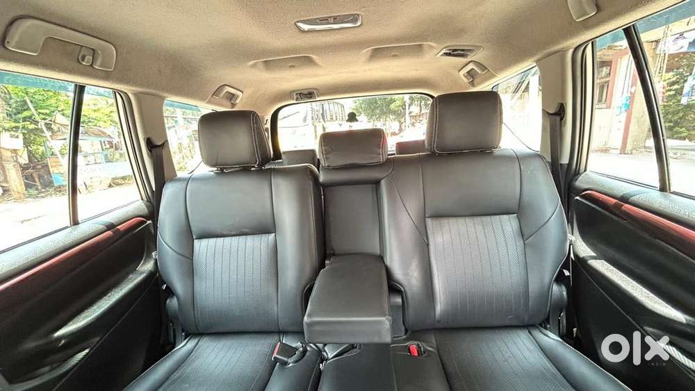 Toyota Innova Crysta