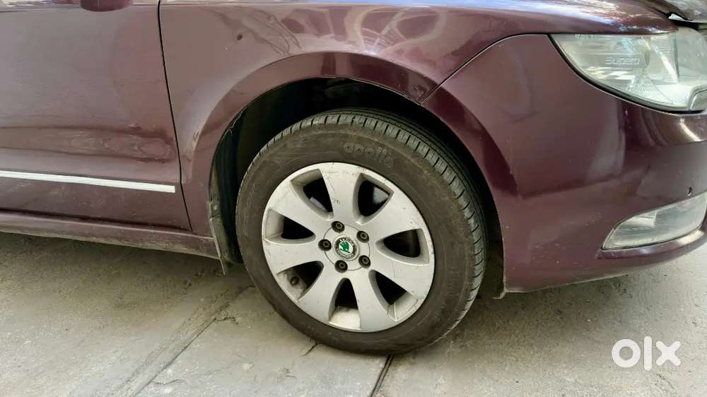 Skoda Superb 1.8 Ambiente 2011