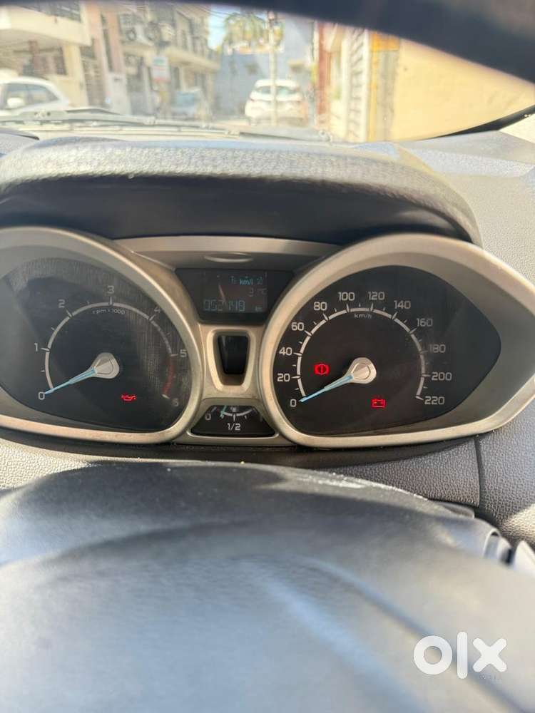 Ford Ecosport 2015 Diesel Well Maintained