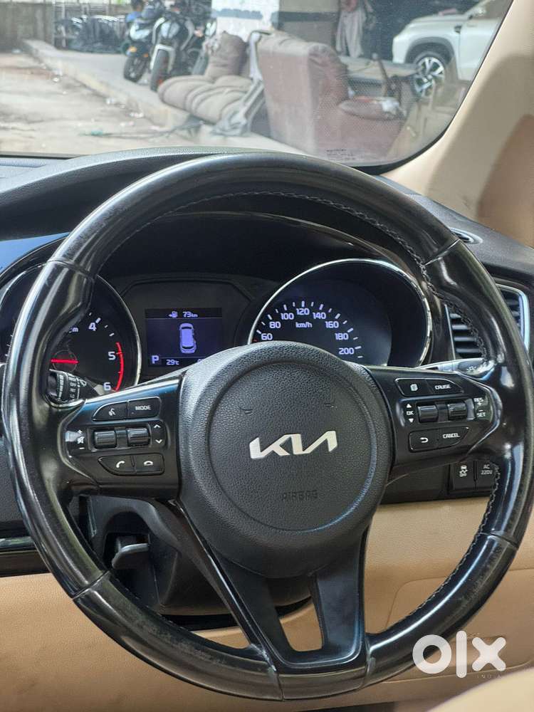 Kia Carnival Limousine Plus 7 Str, 2022, Diesel