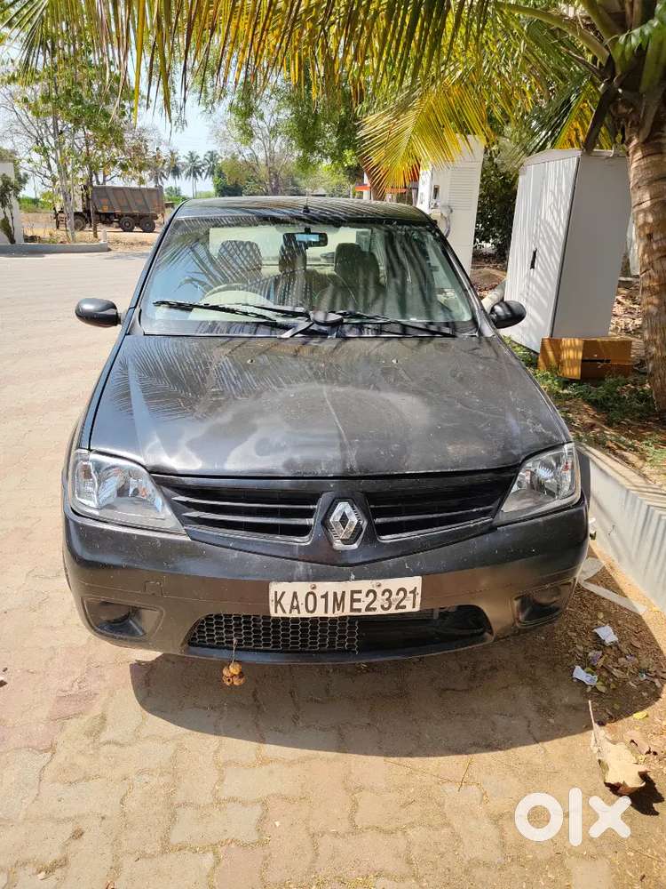 Mahindra Logon Petrol Vehicle