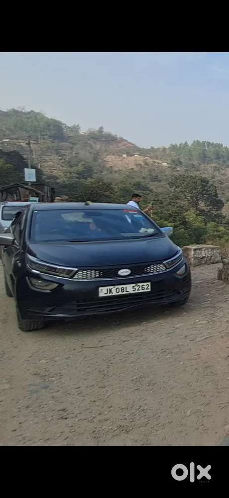 Tata Altroz Top Model Dark Edition Black Colour Model 2021 Nov Good Co
