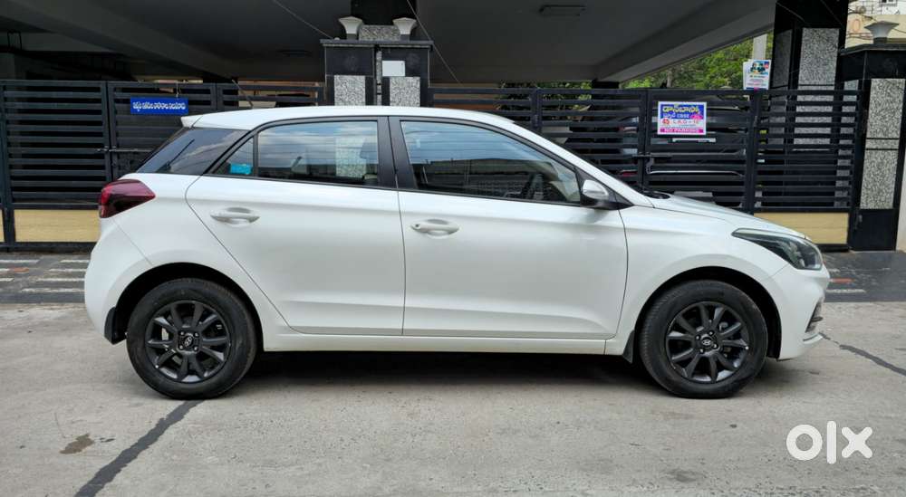Hyundai Elite I20 1.2 Asta Cvt, 2018, Petrol