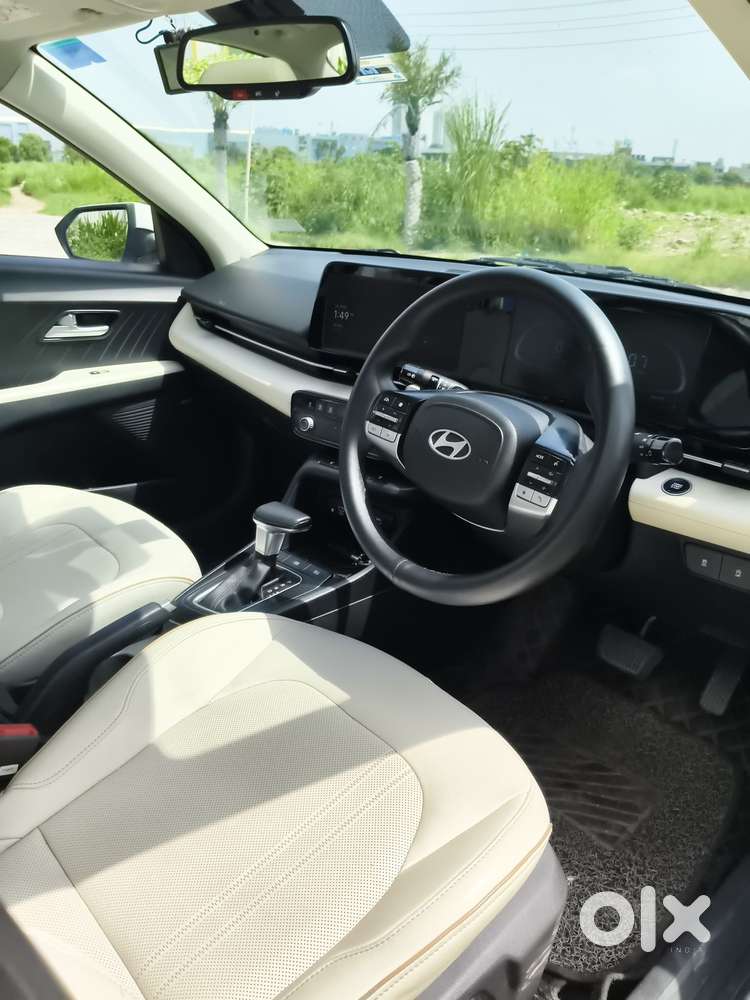 Hyundai Verna Sx (o) 1.5 Vtvt Ivt [2023 - 2026], 2023, Petrol