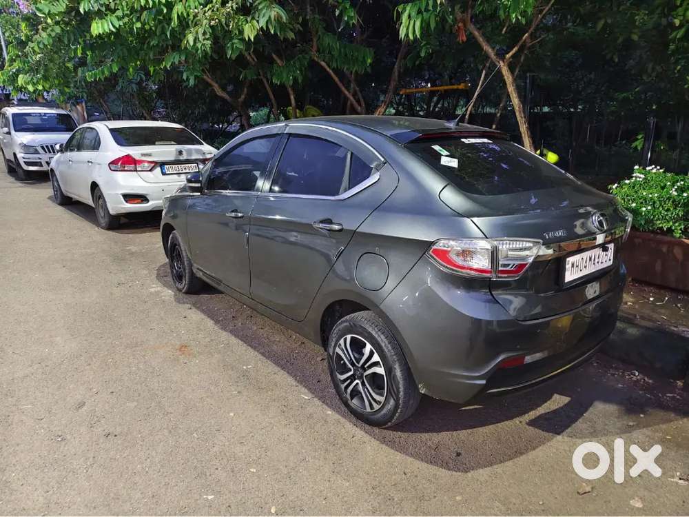 Tata Tigor Gey Color
