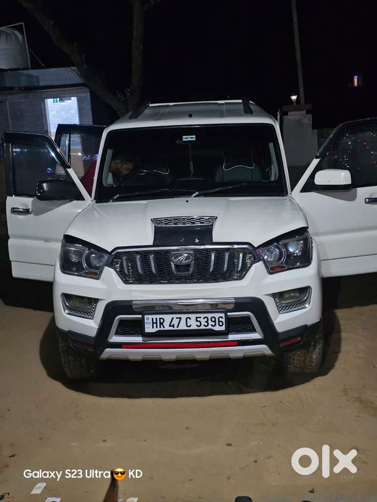 Mahindra Scorpio Diesel 2015