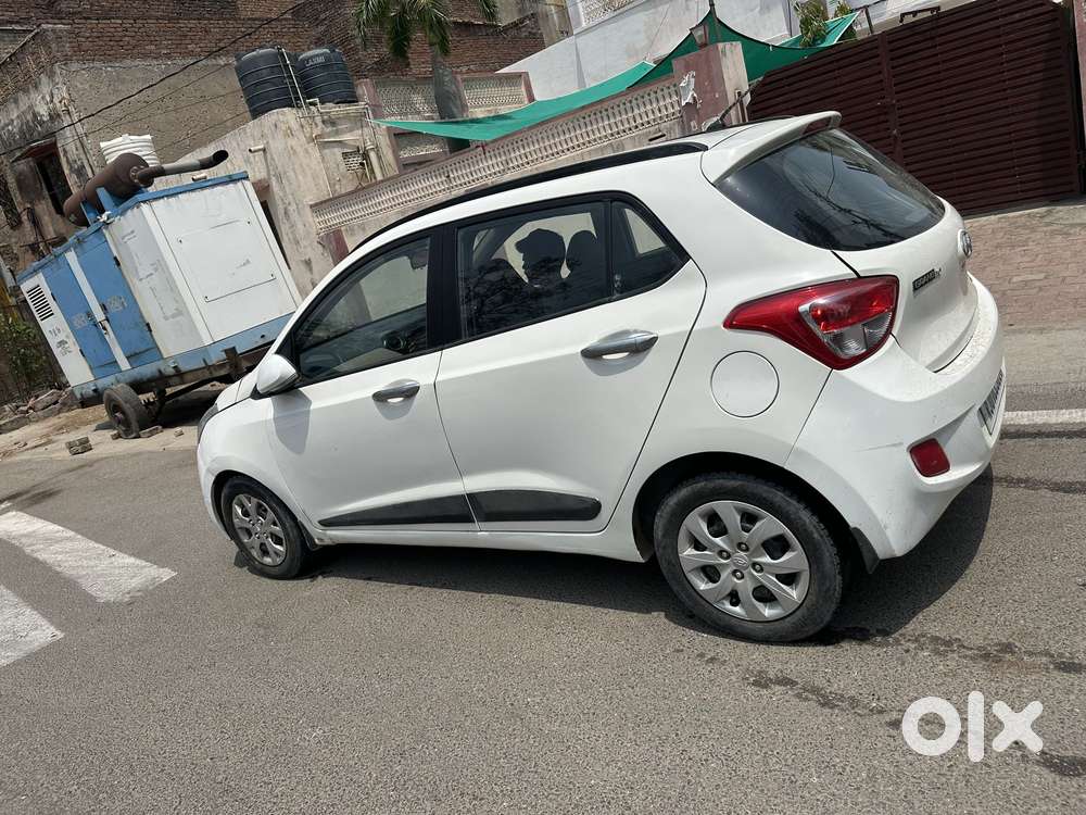 Hyundai Grand I10 2013-2016 Crdi Sportz, 2014, Diesel