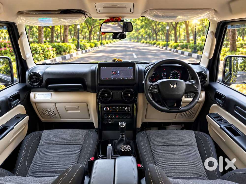 Mahindra Thar Roxx Mx1 Petrol Mt 2wd, 2025, Petrol