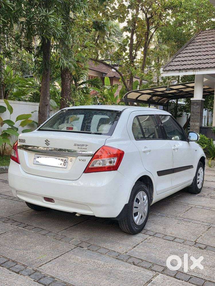 Maruti Suzuki Dzire 1.2 Vxi, 2012, Petrol