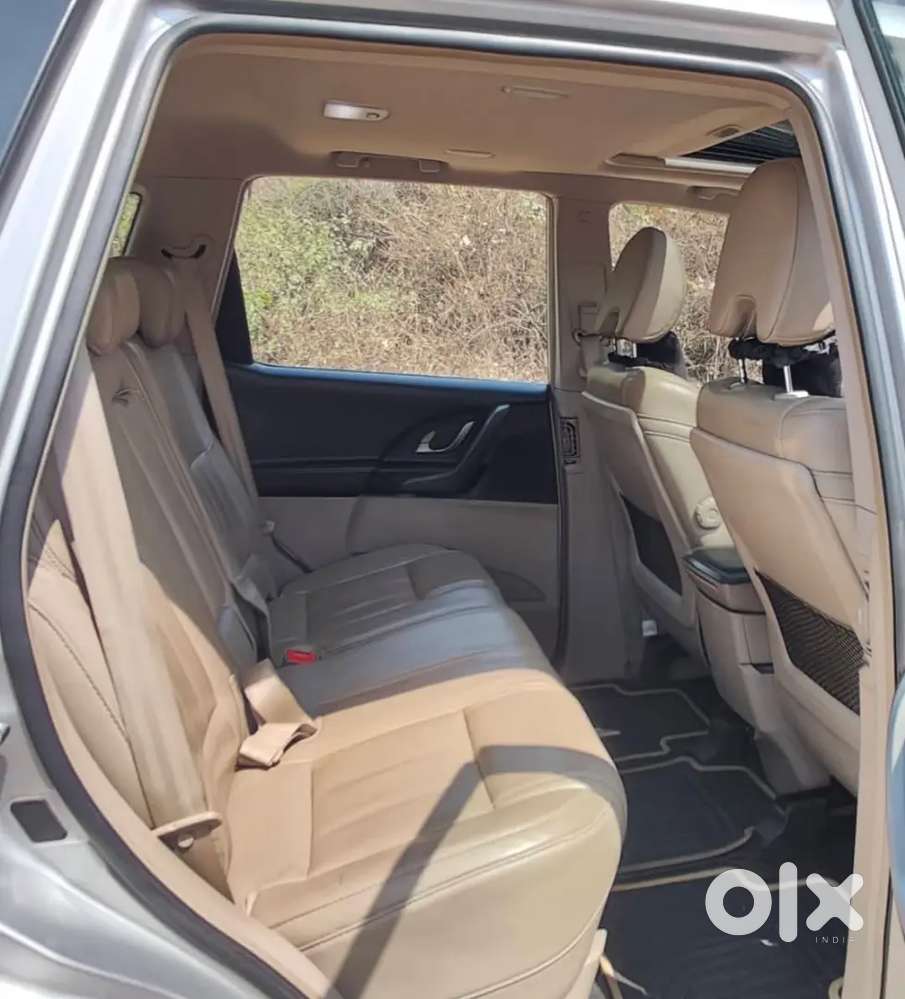 Mahindra Xuv500 2017 Model Year