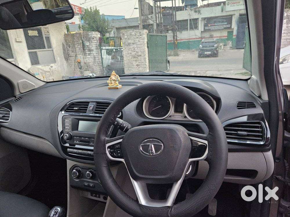 Tata Tiago 1.2 Revotron Xz, 2017, Petrol