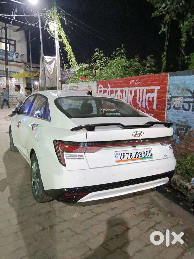 Hyundai Verna 1.5 Petrol 2025