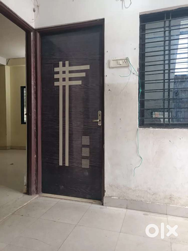 Office room for rent
