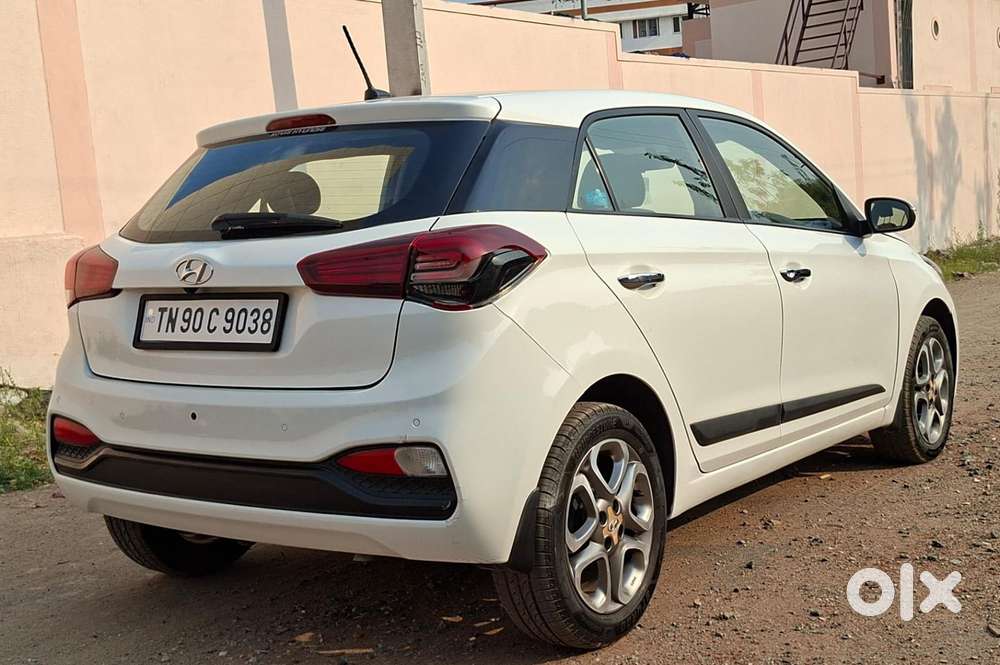 Hyundai I20 Asta (o) 1.2 Mt, 2018, Petrol