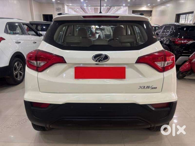 Mahindra Xuv300 W6, 2021, Petrol