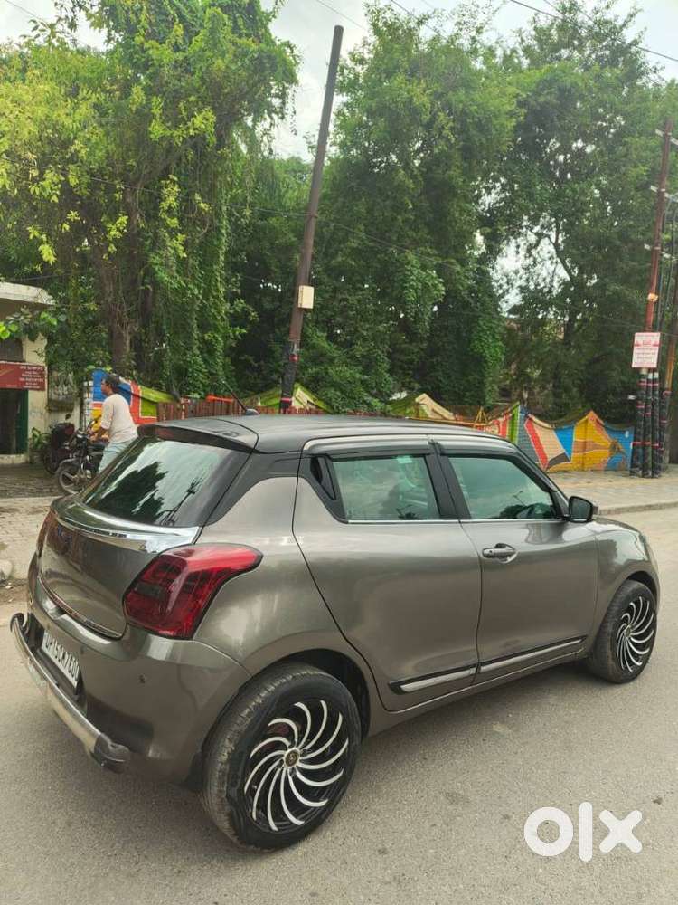 Maruti Suzuki Swift Vxi 1.2 Abs Bs-iv, 2018, Petrol