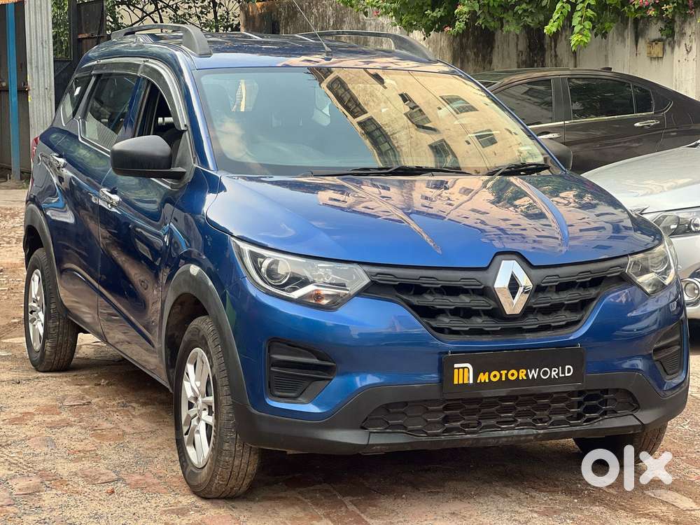 Renault Triber Rxl, 2023, Petrol