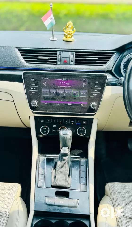 Skoda Superb 2.0 L&k Tsi At, 2018, Petrol