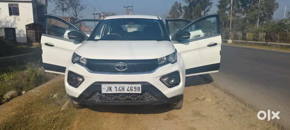 Tata Nexon 1.2 Rtn Bs6 Base Tube And Dash Cam Installation