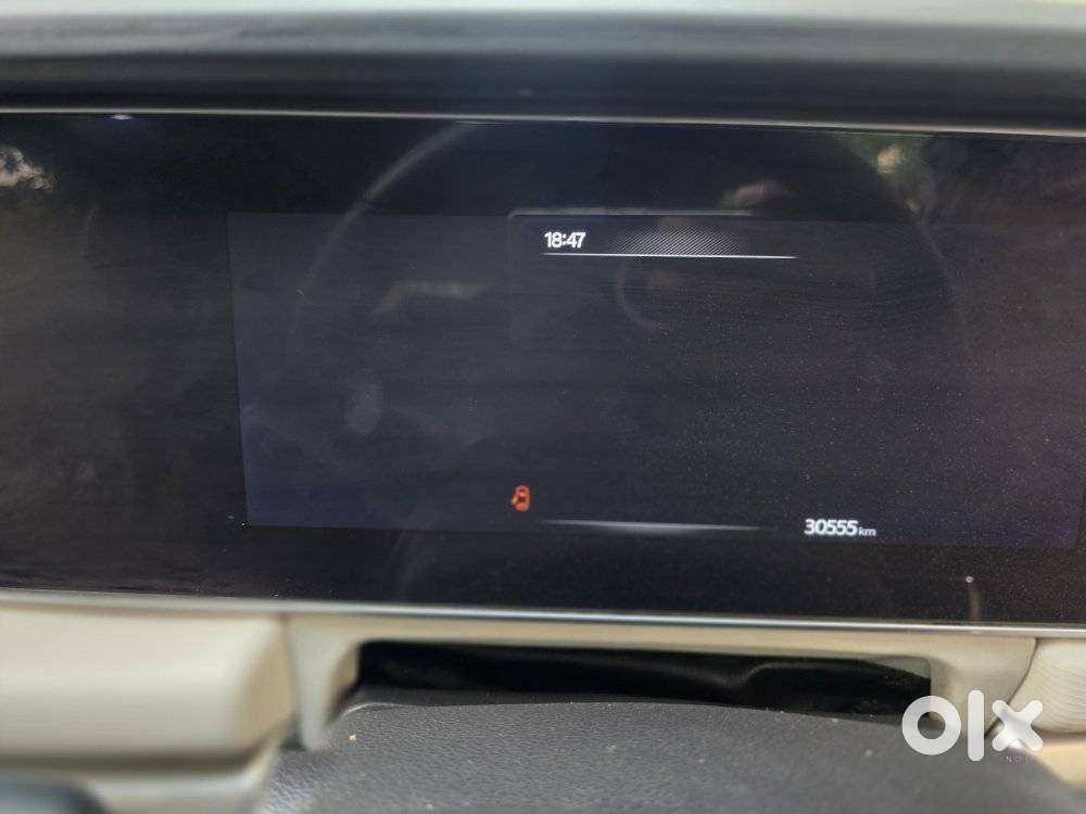 Mahindra Xuv700 2.2 Ax 5 Diesel Mt 7 Str, 2023, Diesel