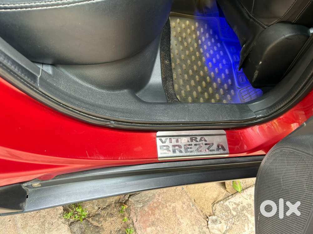 Family Owned Brezza Car 2017 (diesel)